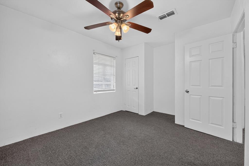 1029 Coit Street Property Photo 18