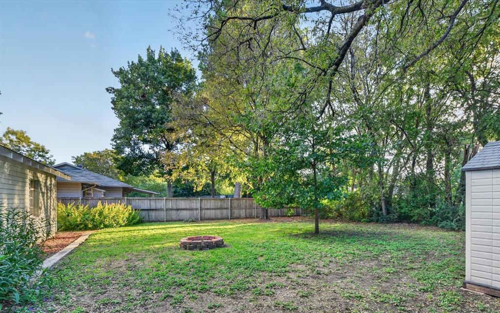 1029 Coit Street Property Photo 19