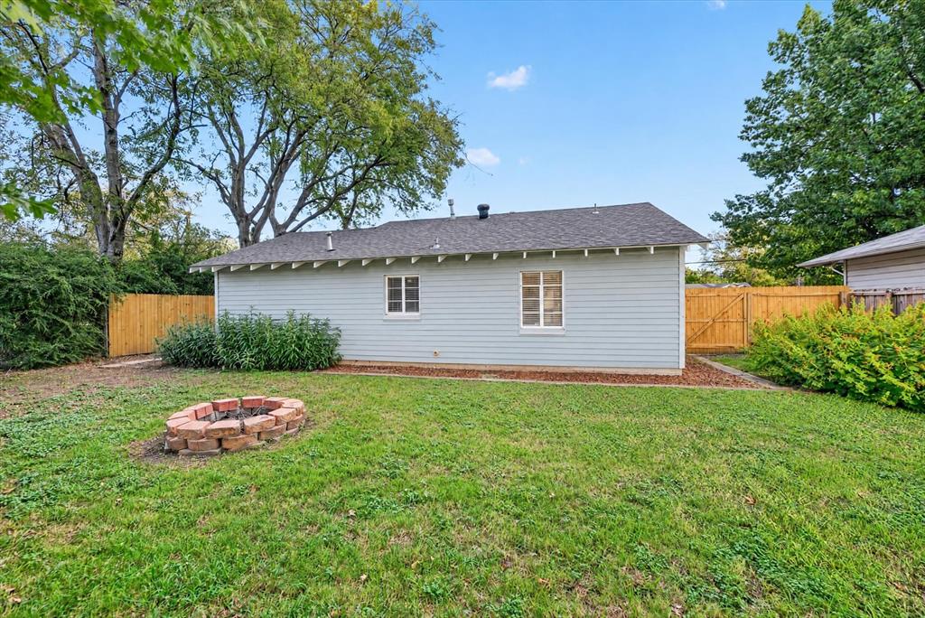 1029 Coit Street Property Photo 20