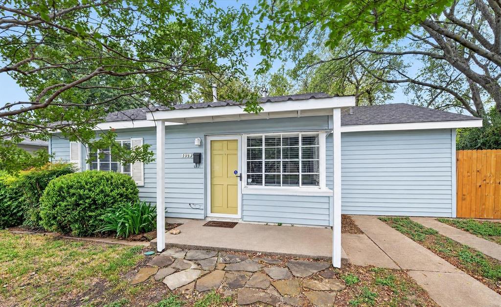 1029 Coit Street Property Photo 25