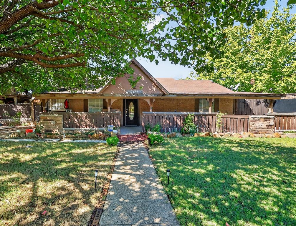 2121 High Summit Drive