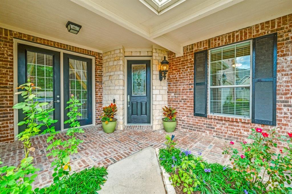 7091 Glen Abbey Court Property Photo 1
