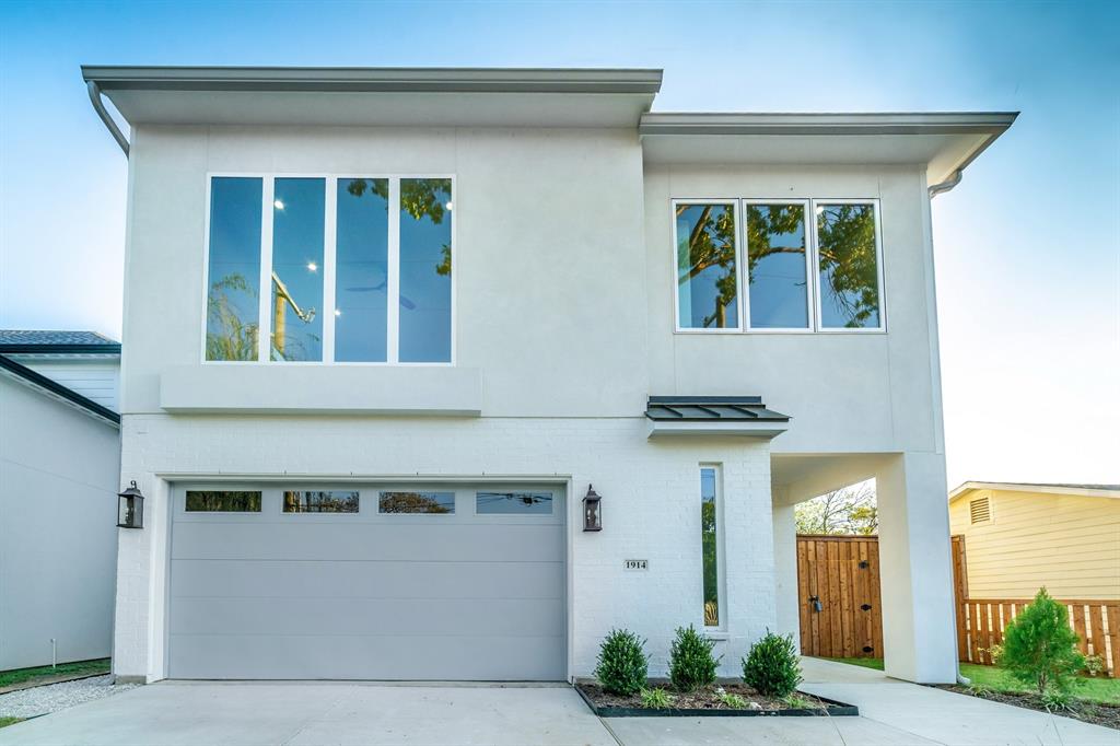 1914 Angelina Drive Property Photo 1