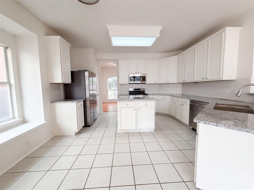 441 Trinity Drive Property Photo 3