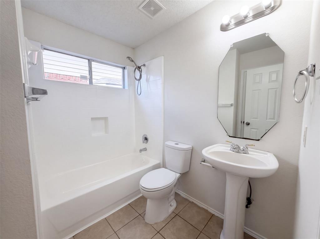 441 Trinity Drive Property Photo 9