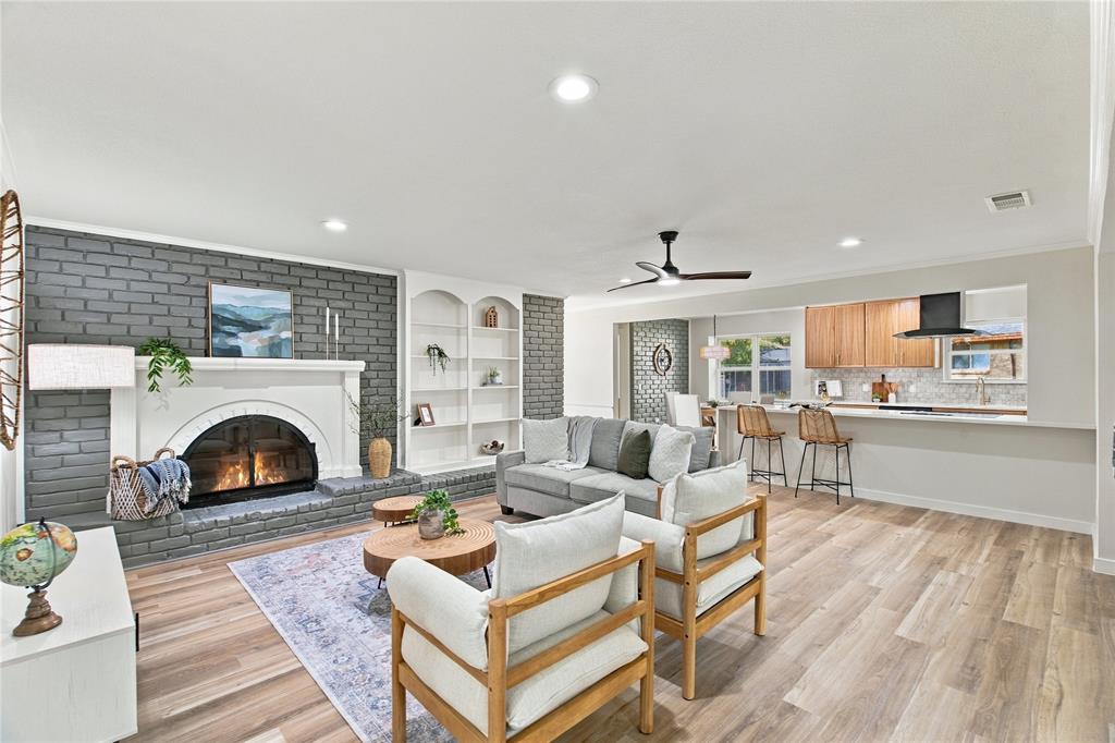 2612 Briarcove Drive Property Photo 1