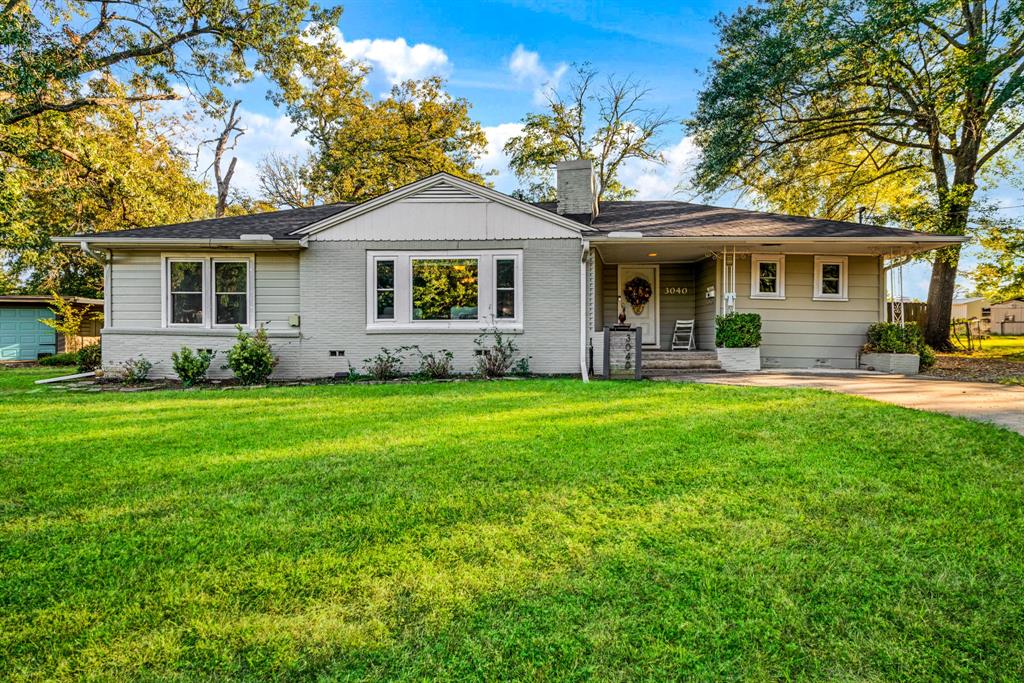 3040 E Houston Street Property Photo 1
