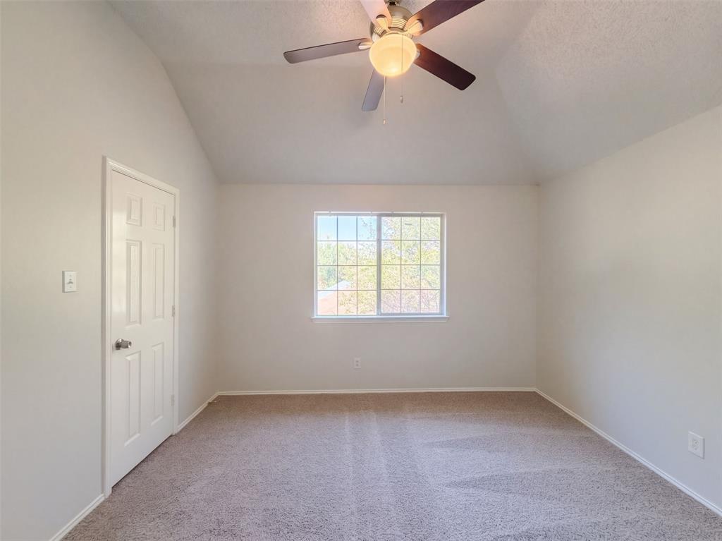 708 Fall Wheat Drive Property Photo 21