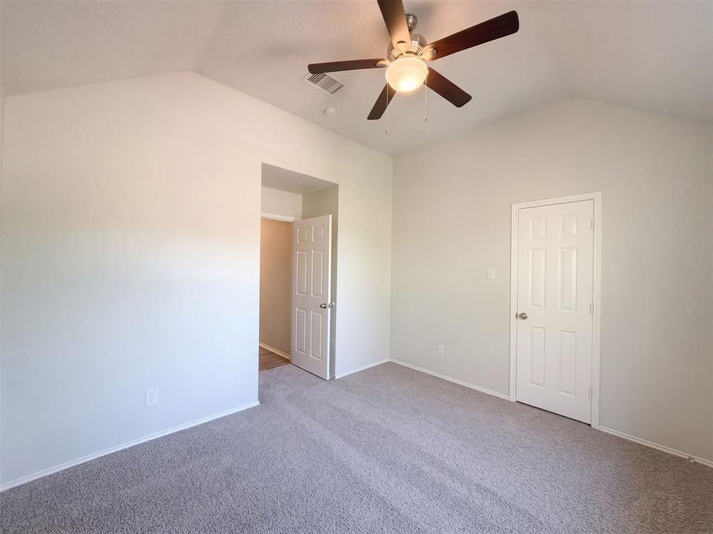 708 Fall Wheat Drive Property Photo 22
