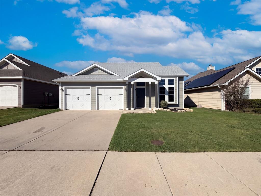 2309 Windsor Farms Drive Property Photo 1