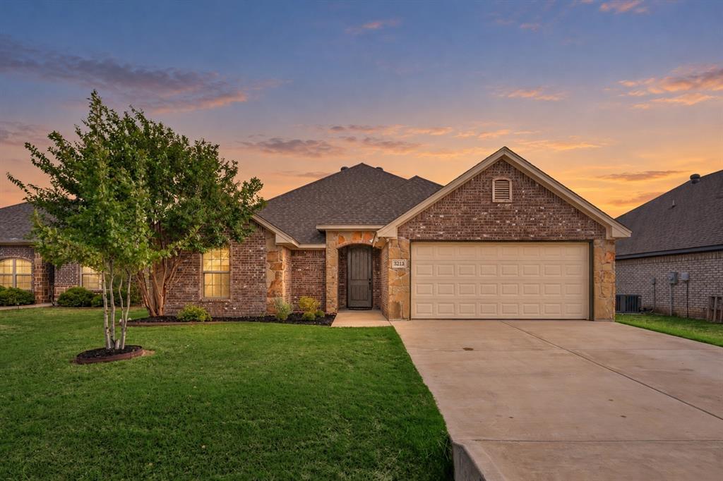 3213 Mccoy Lane