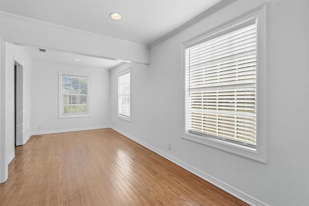 4028 Boyd Avenue Property Photo 5