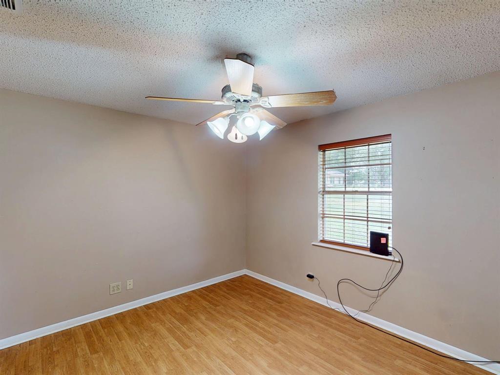 16415 County Road 2191 Property Photo 27