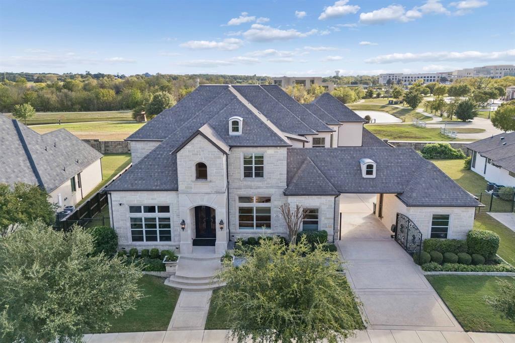 917 Lake Carillon Lane Property Photo 1