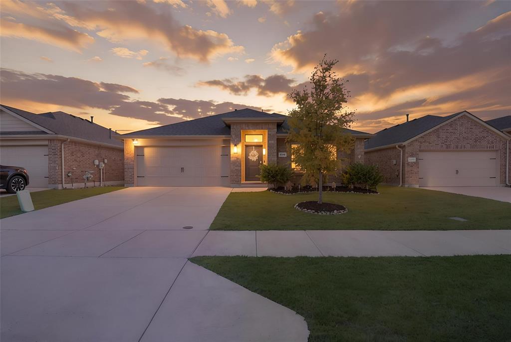 2316 Sadlers Creek Lane Property Photo 1