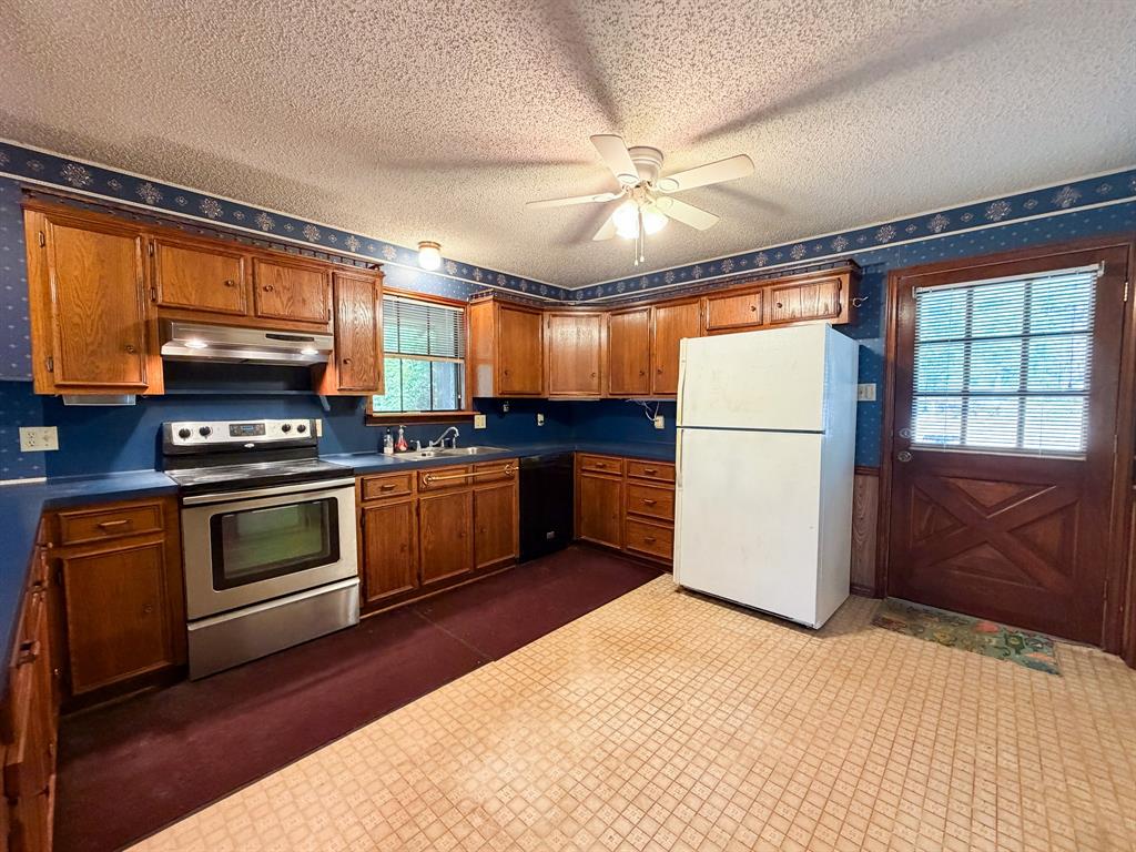 Address Unavailable Property Photo 4
