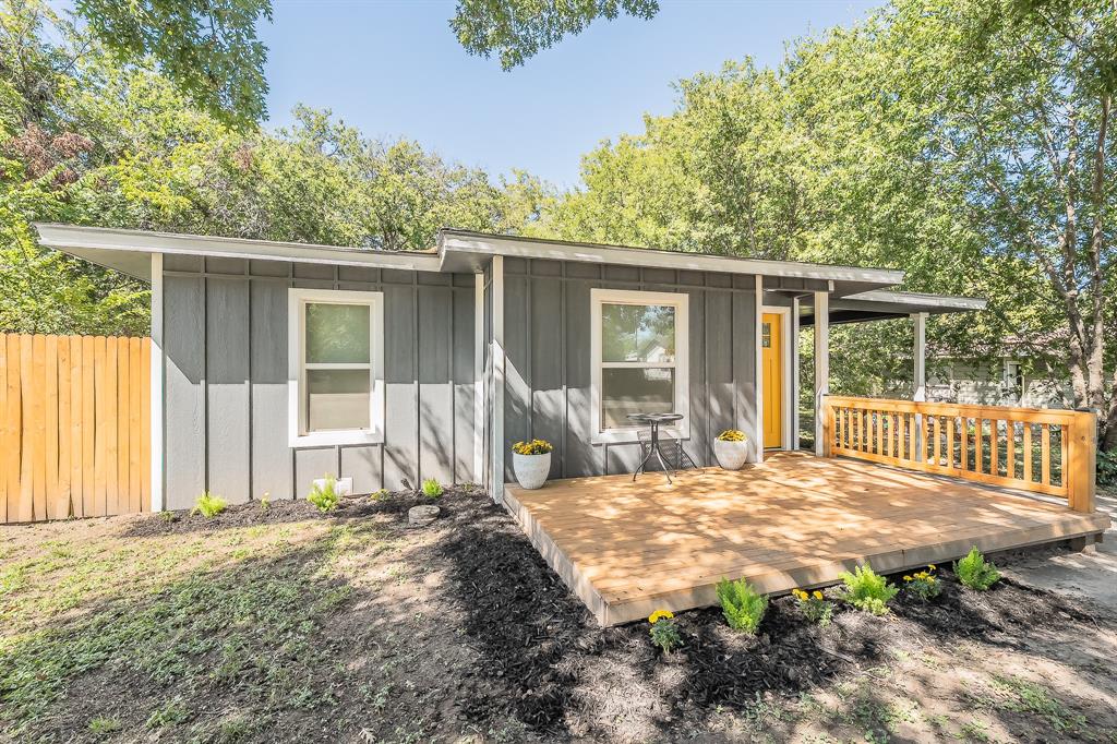 1228 S Brazos Street Property Photo 1