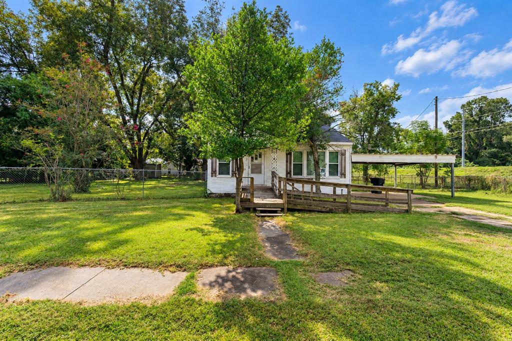 106 Thompson Street Property Photo 1