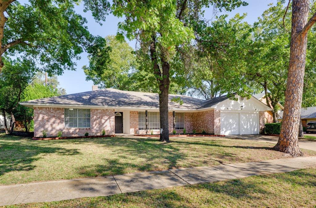 1727 Park Hill Drive Property Photo 1