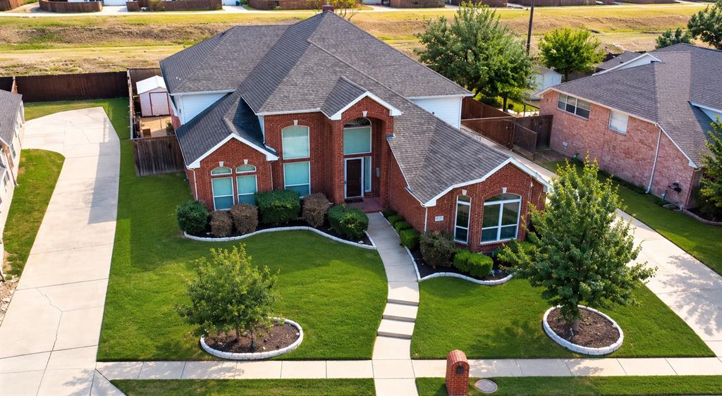 3832 Leon Drive