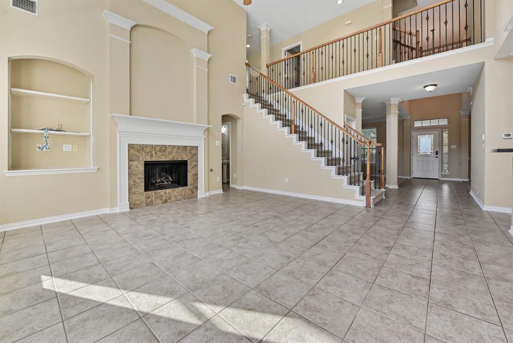 730 Pheasant Run Drive Property Photo 9