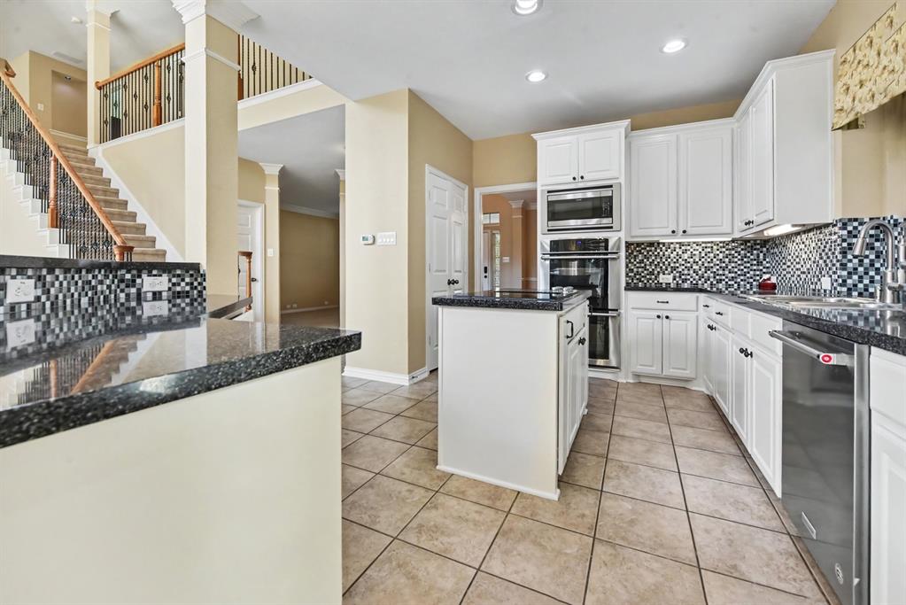 730 Pheasant Run Drive Property Photo 12