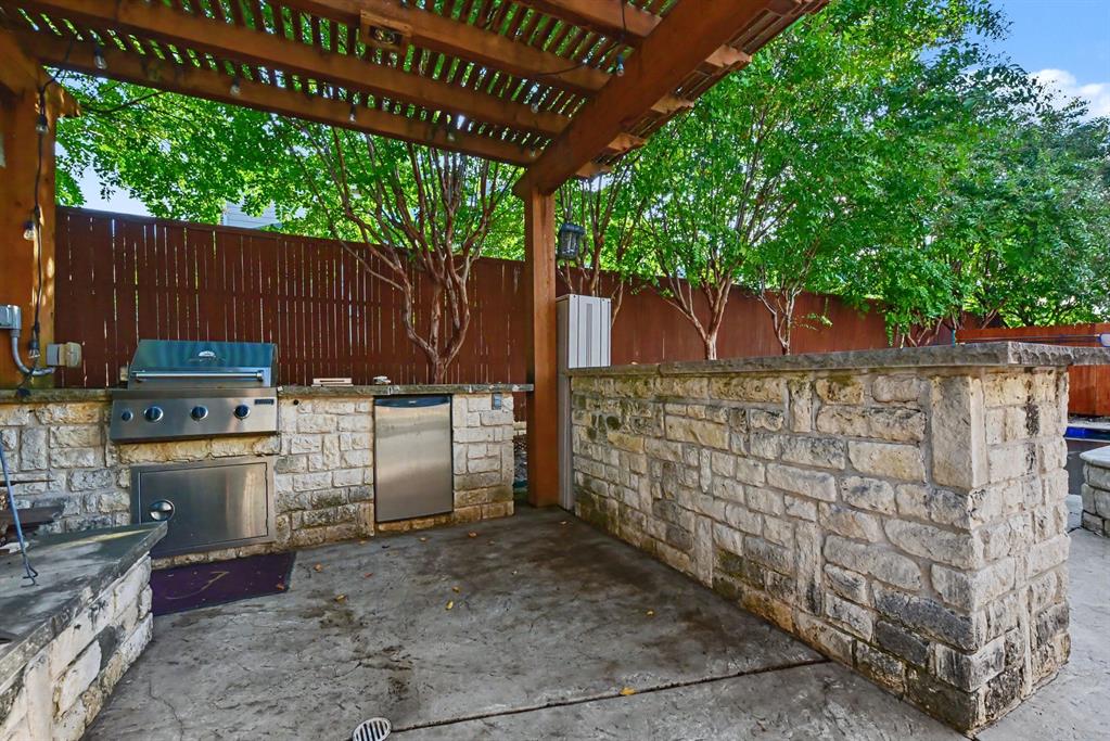 730 Pheasant Run Drive Property Photo 15