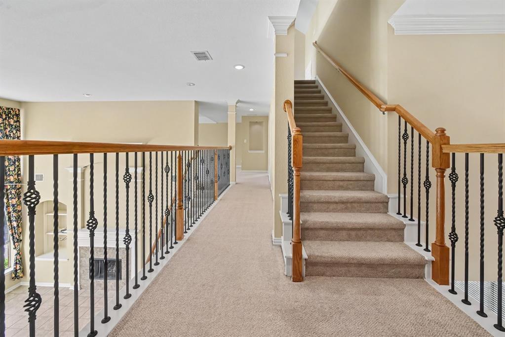 730 Pheasant Run Drive Property Photo 21