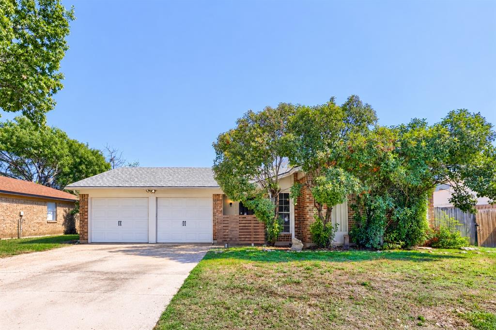 6604 Brookdale Drive Property Photo 1