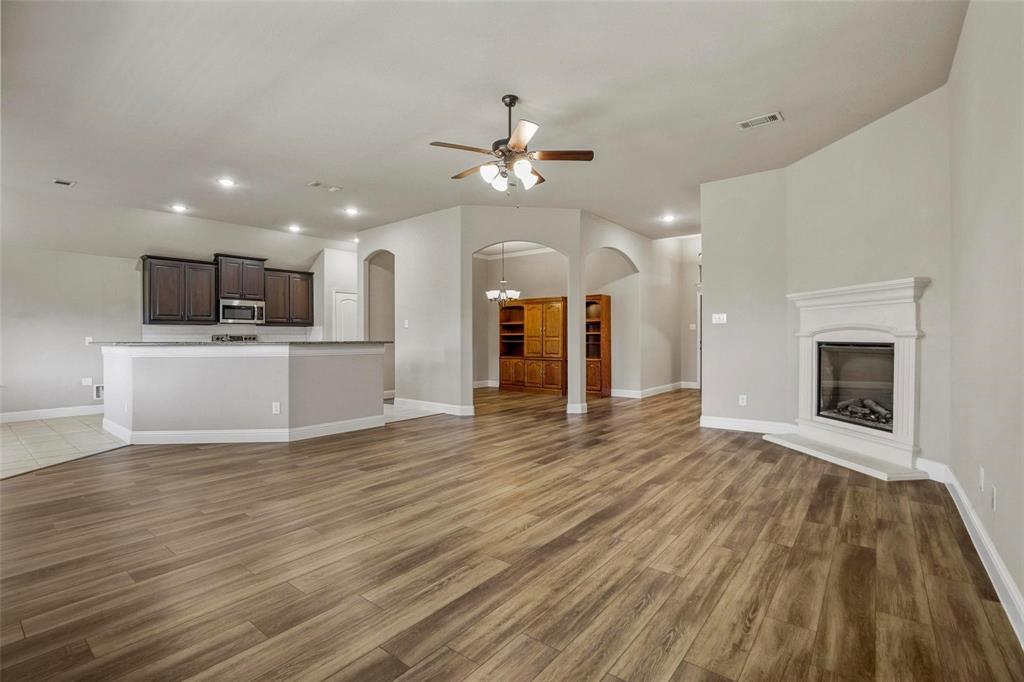172 Landsdale Circle Property Photo 6