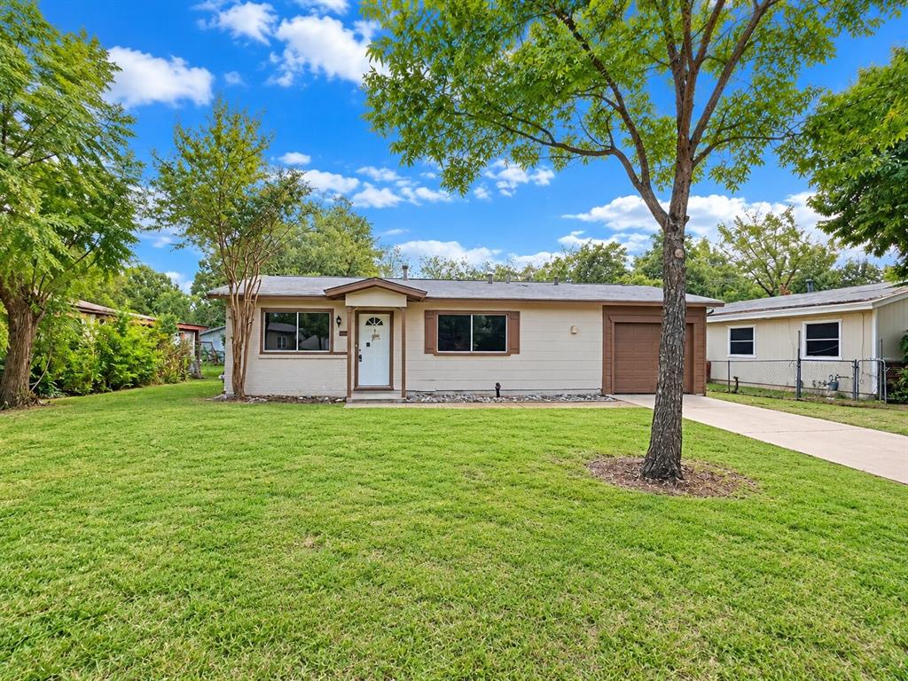 761 Thomas Avenue Property Photo 1