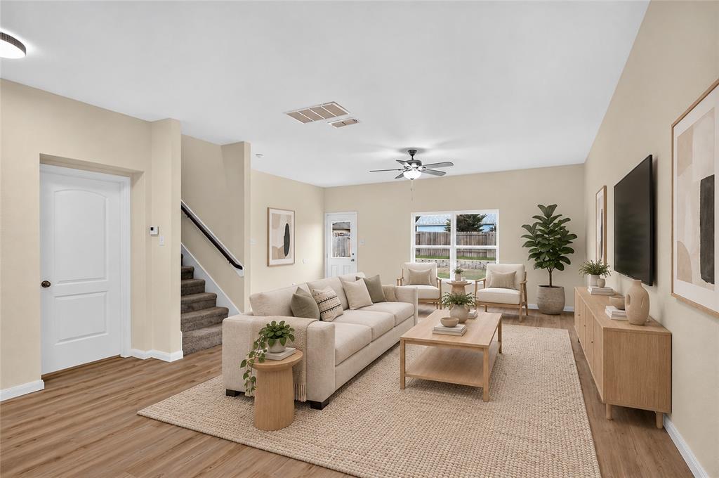 1820 Clegg Street Property Photo 3