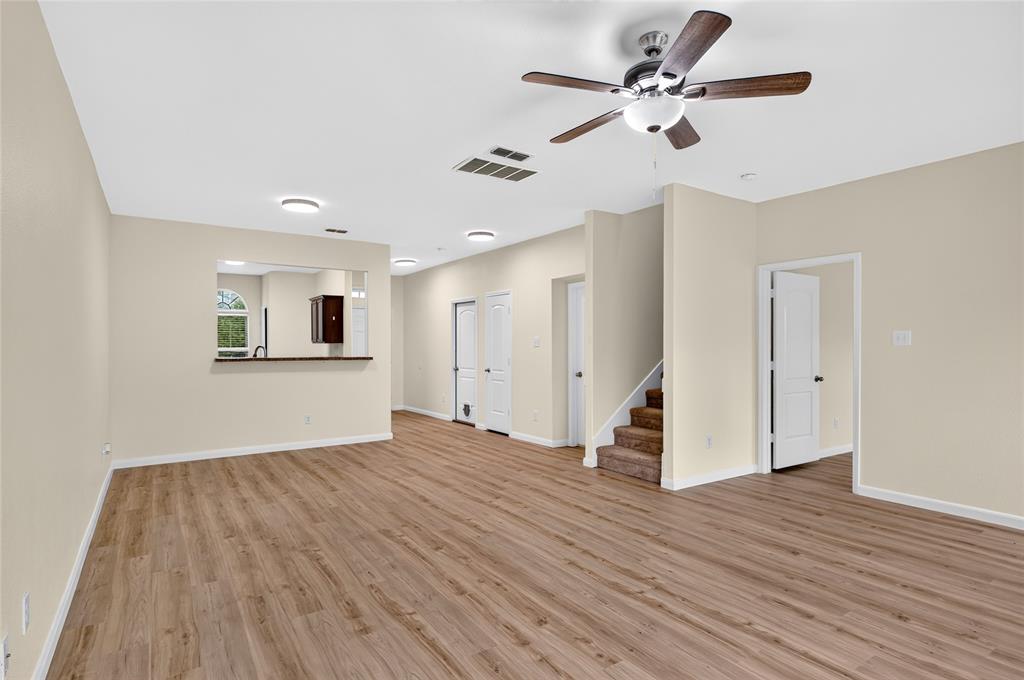 1820 Clegg Street Property Photo 8