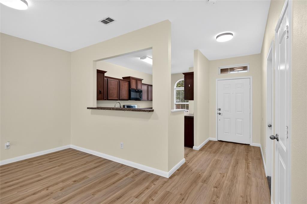 1820 Clegg Street Property Photo 9