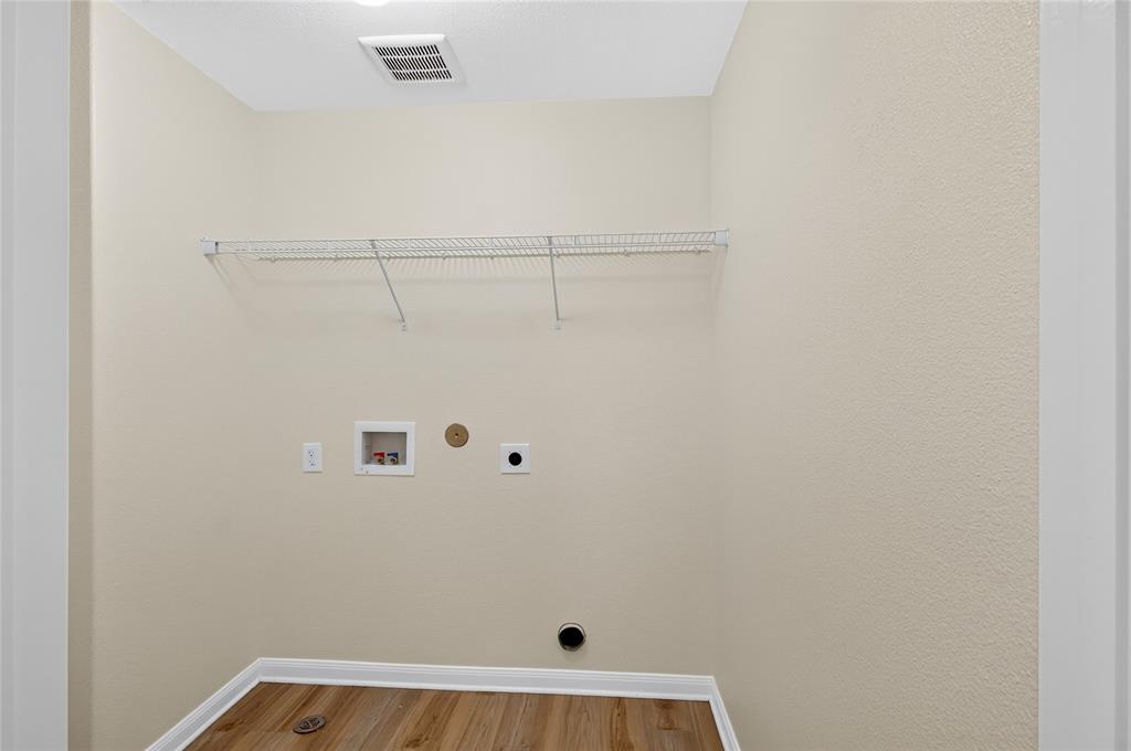 1820 Clegg Street Property Photo 27