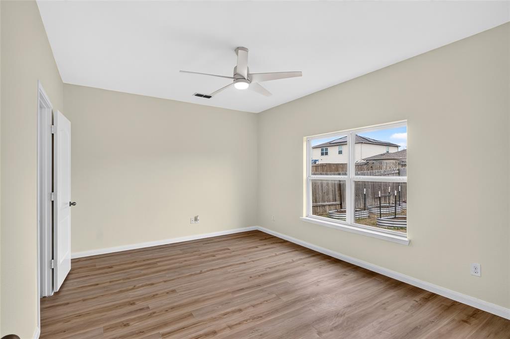 1820 Clegg Street Property Photo 29
