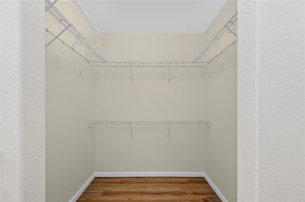 1820 Clegg Street Property Photo 34