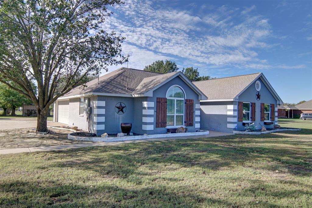 508 Hiwasee Road Property Photo 2