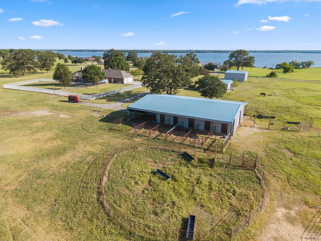 351 County Road 3378 Property Photo 6