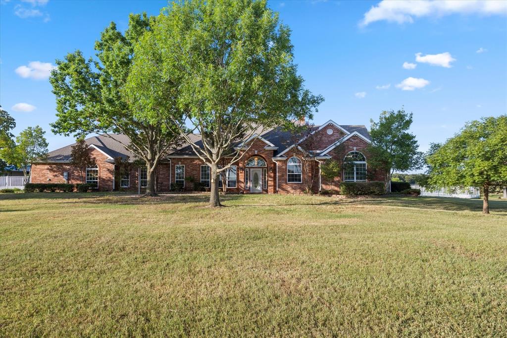 351 County Road 3378 Property Photo 12