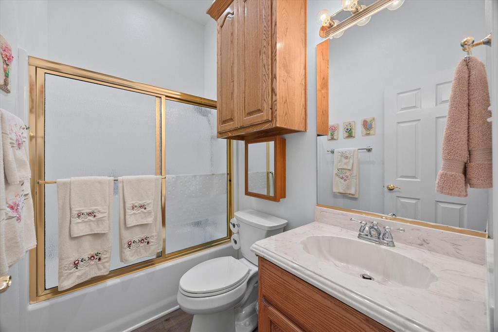 351 County Road 3378 Property Photo 38