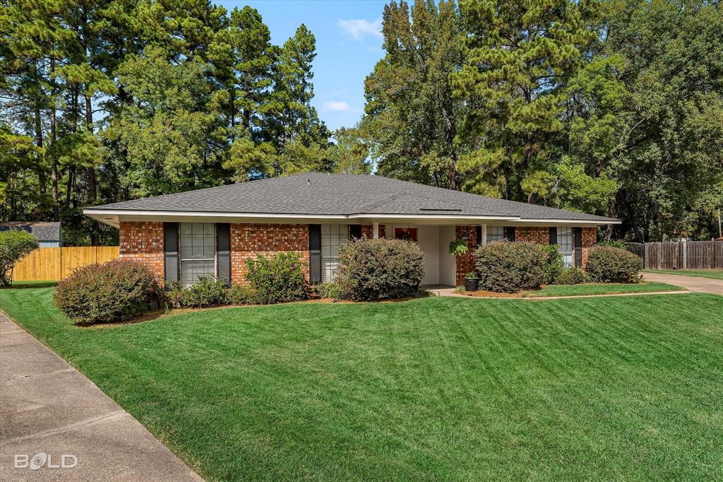 2506 Prestwick Court Property Photo 3