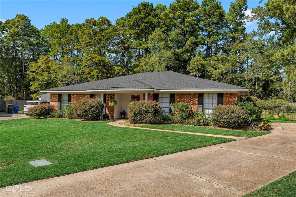 2506 Prestwick Court Property Photo 4