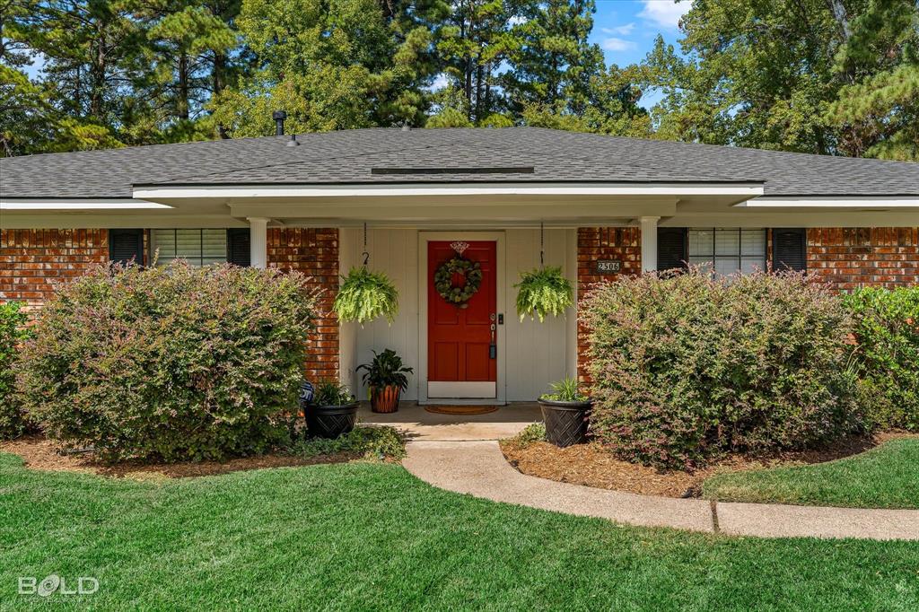 2506 Prestwick Court Property Photo 5