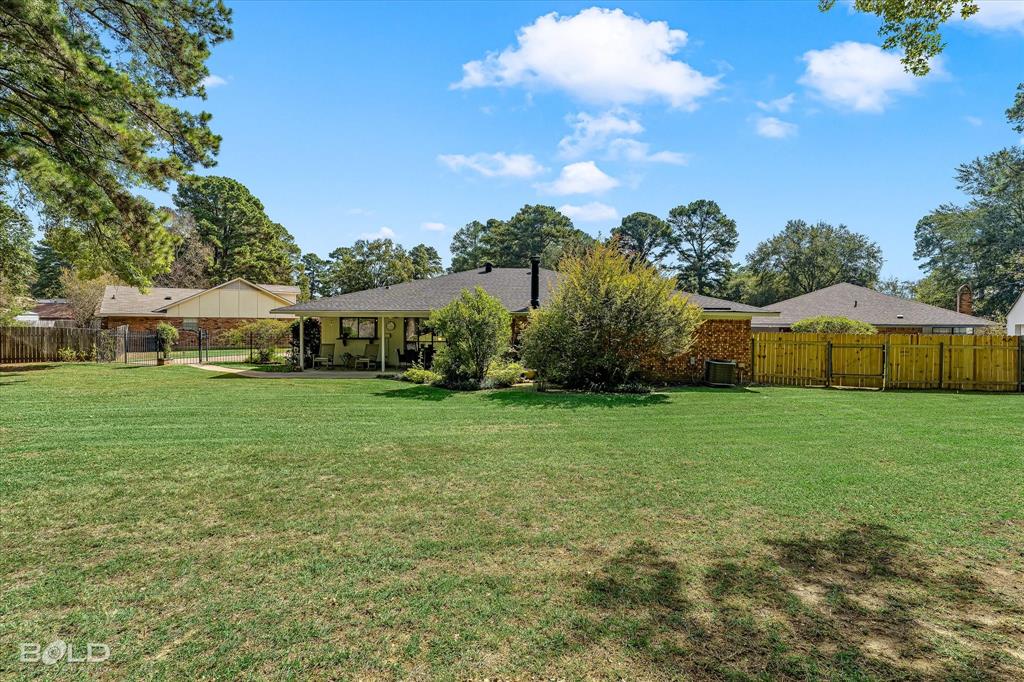 2506 Prestwick Court Property Photo 9