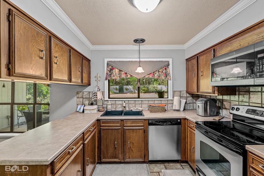 2506 Prestwick Court Property Photo 24