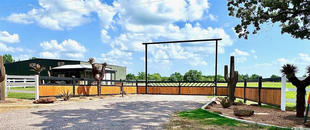 8690 E Fm 922 Highway Property Photo 1