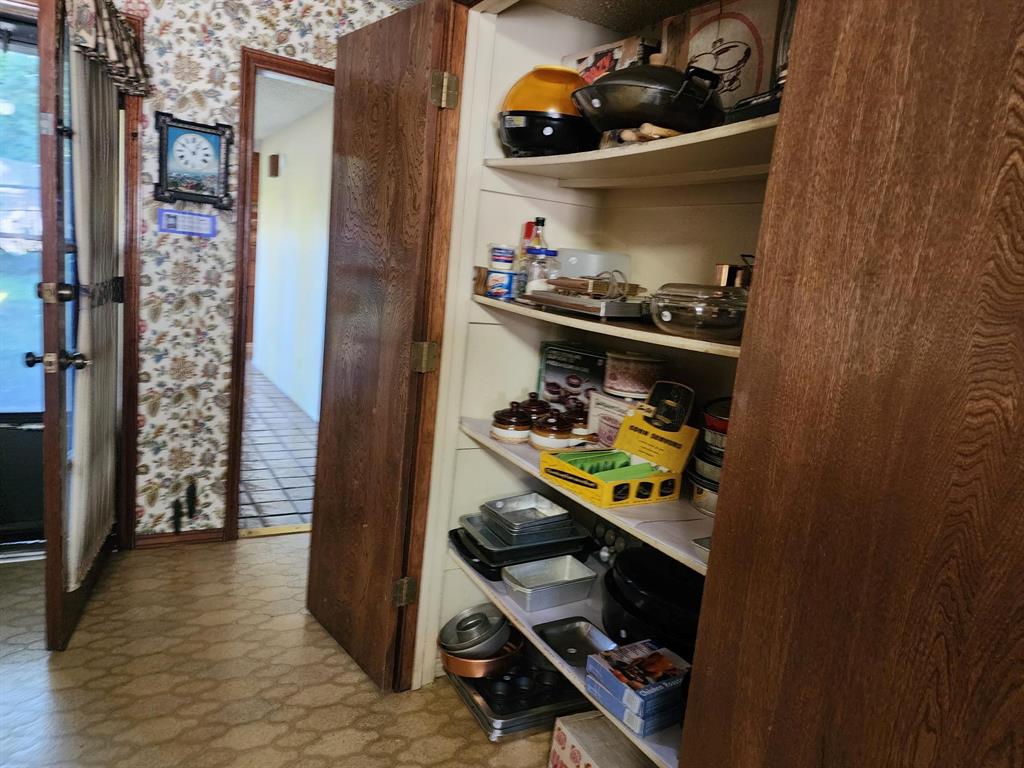 6510 Covecreek Place Property Photo 15