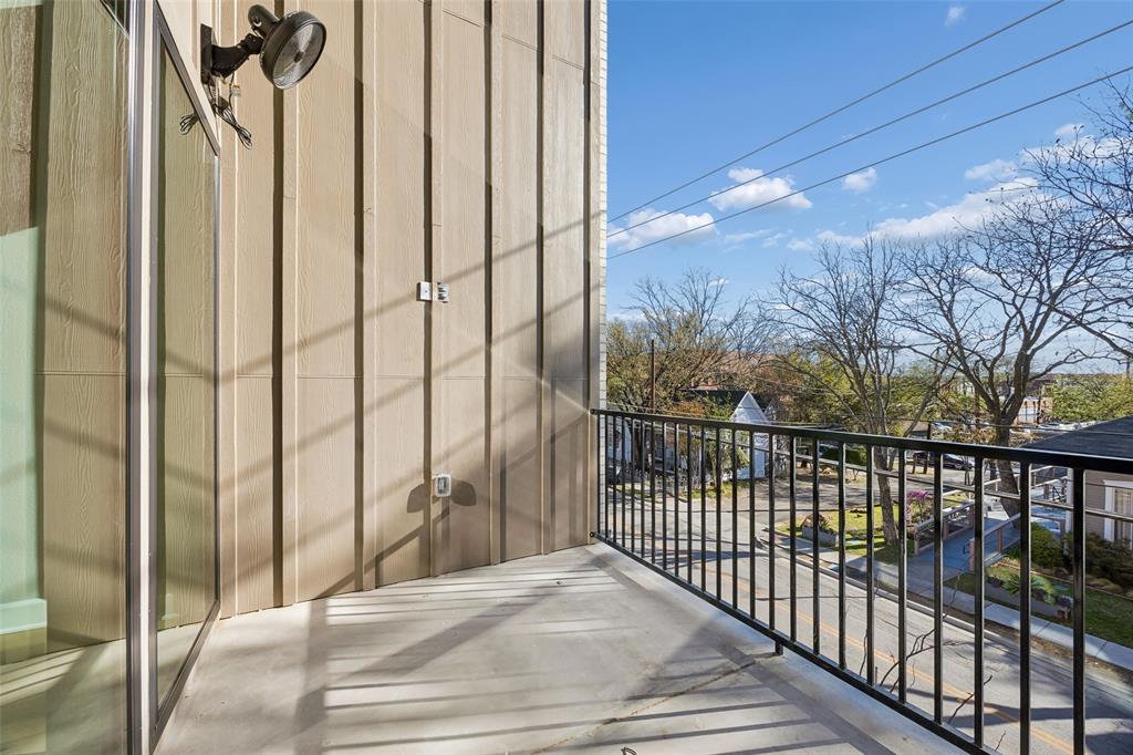 122 S Church Street Property Photo 24