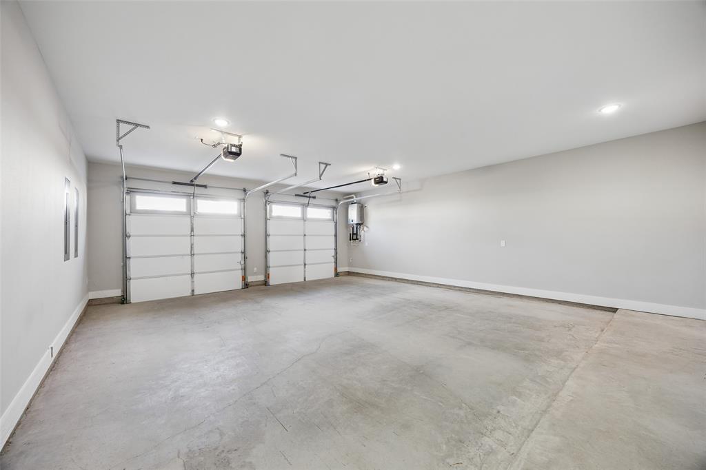 122 S Church Street Property Photo 40